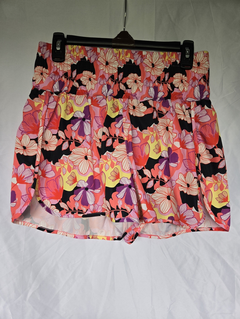 Floral Print Athletic Shorts - Pink Multi